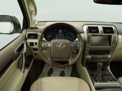 Used 2017 Lexus GX 460 Premium AWD/4WD image 22