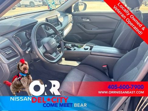 Used 2026 Nissan Rogue SV AWD/4WD image 13