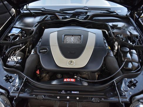 Used 2008 Mercedes-Benz E 350 4MATIC Wagon image 48