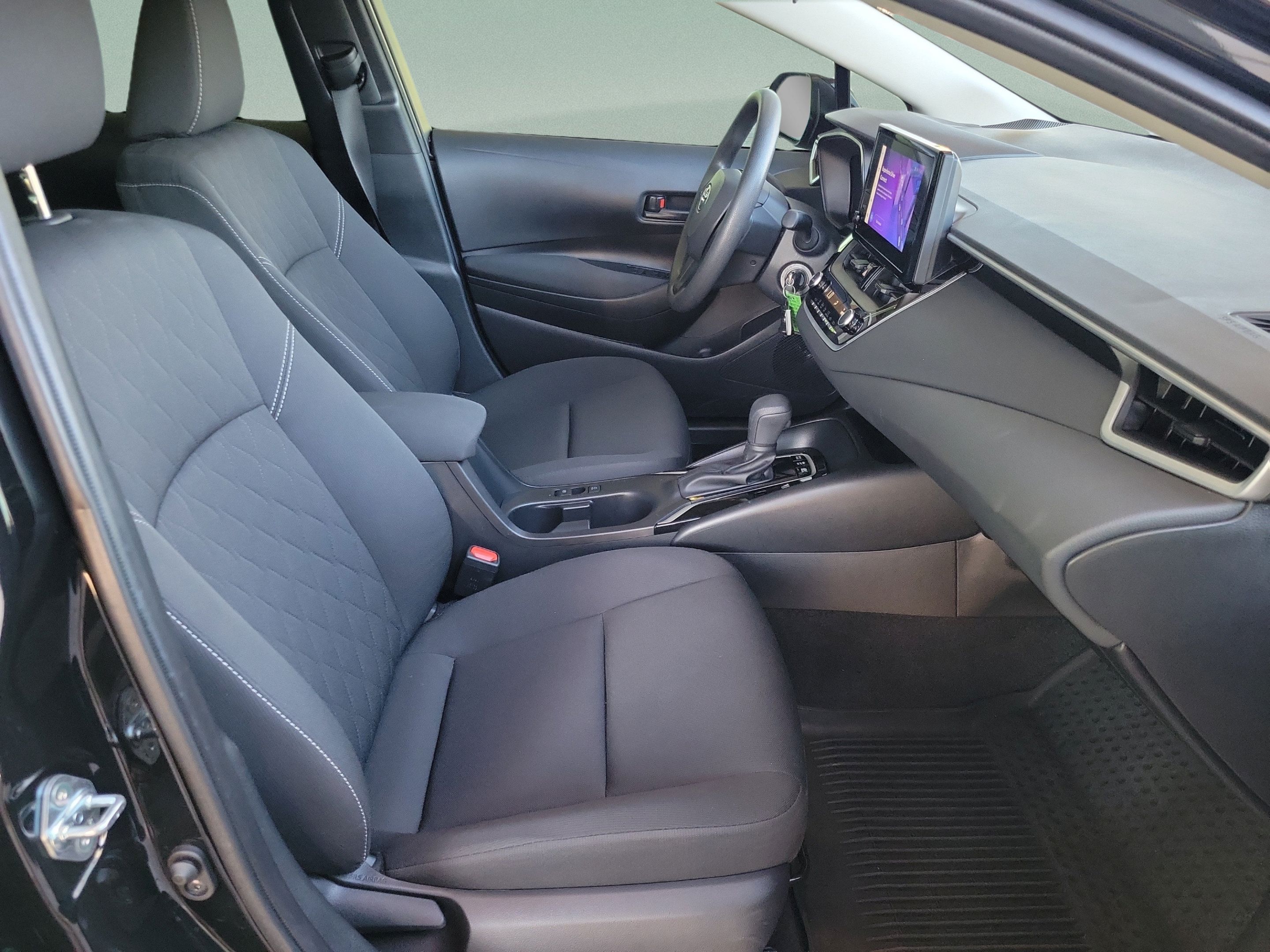 Certified 2026 Toyota Corolla LE FWD image 32