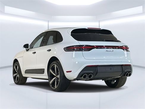 New 2026 Porsche Macan S image 8