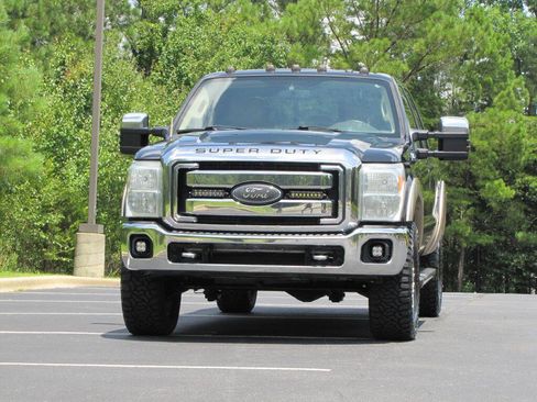 Used 2012 Ford F350 Lariat w/ Lariat Ultimate Pkg AWD/4WD image 8