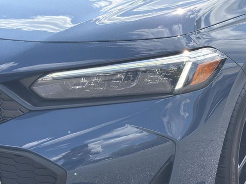 Used 2025 Honda Civic Sport image 30