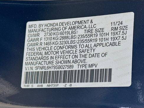 Used 2025 Honda Odyssey Sport-L image 12