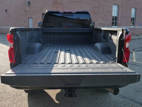 Used 2024 Chevrolet Silverado 2500 High Country AWD/4WD image 8