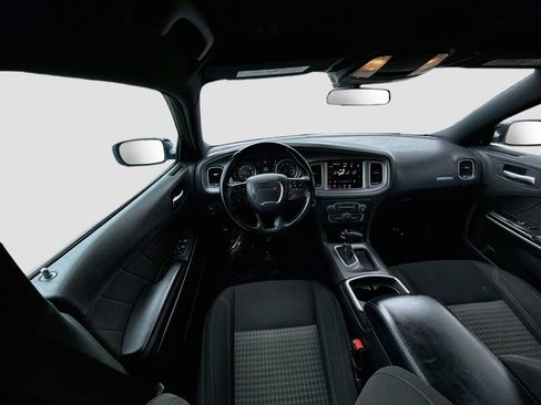 Used 2023 Dodge Charger SXT RWD image 21