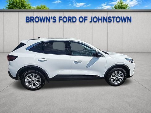 Used 2024 Ford Escape Active AWD/4WD image 8