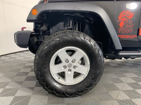 Used 2017 Jeep Wrangler Unlimited Sport AWD/4WD image 11