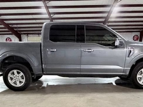 Used 2025 Ford F150 Lariat AWD/4WD image 2