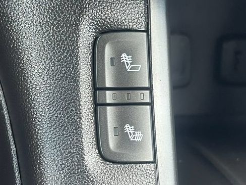 Used 2019 GMC Acadia SLT AWD/4WD image 28