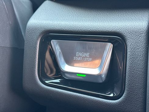 New 2025 GMC Yukon XL Elevation image 22