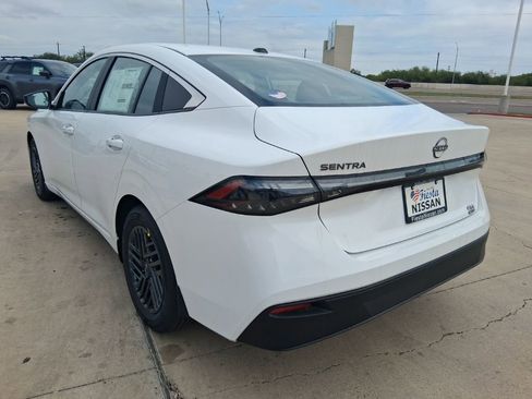 New 2026 Nissan Sentra SV w/ SV Convenience Package FWD image 4