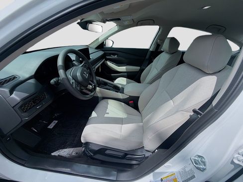 New 2026 Honda Accord LX image 17