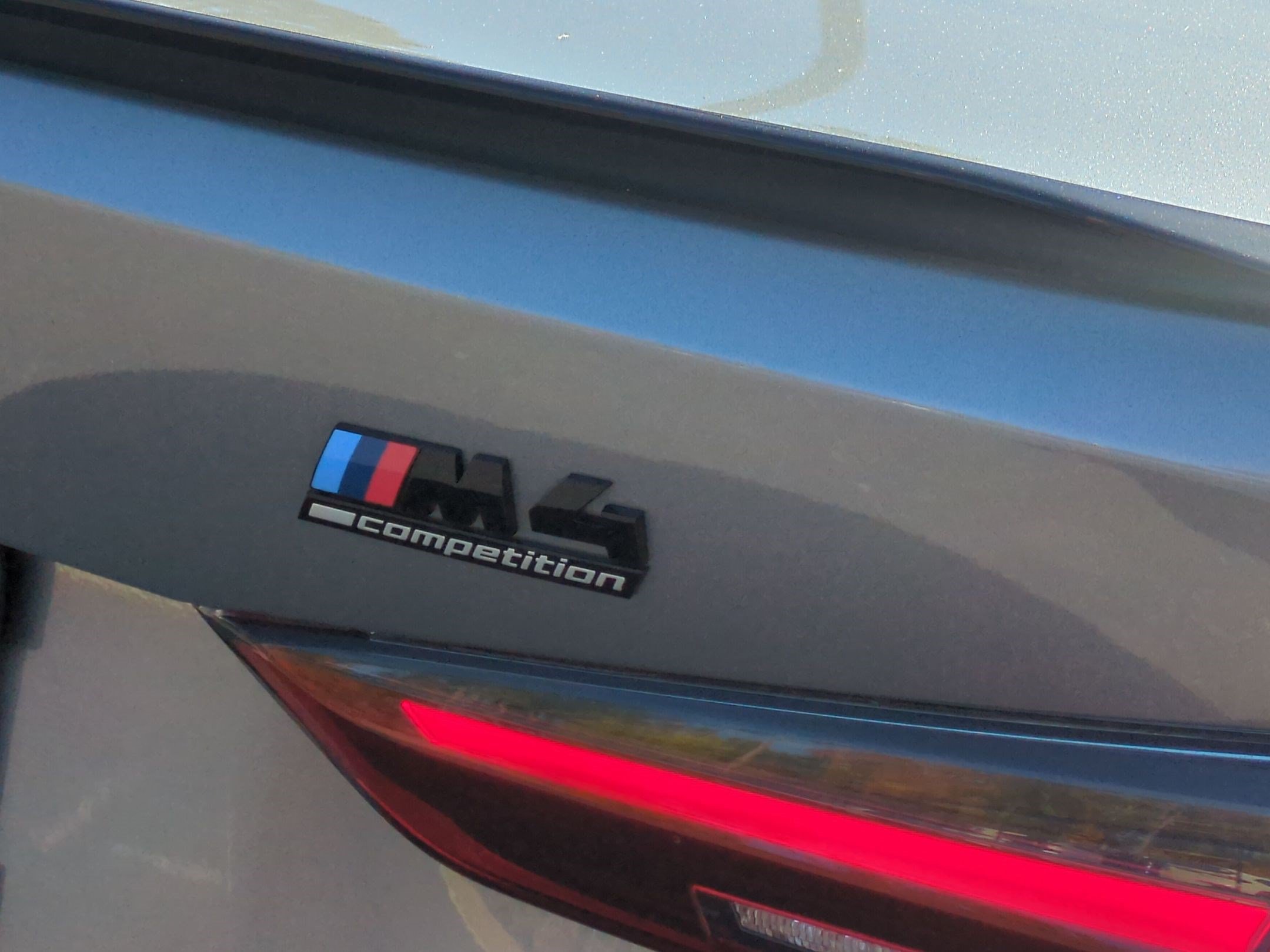 Used 2024 BMW M4 Competition w/ Executive Package RWD image 9
