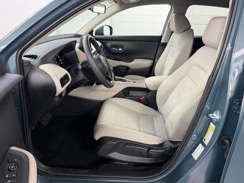 New 2027 Honda HR-V LX image 5