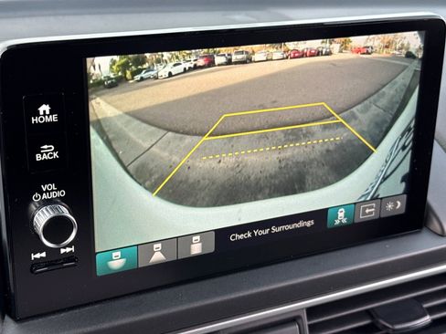 Certified 2024 Honda Pilot Touring image 26