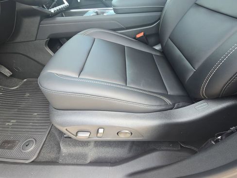 New 2026 GMC Acadia Elevation w/ Elevation Premium Package FWD image 30