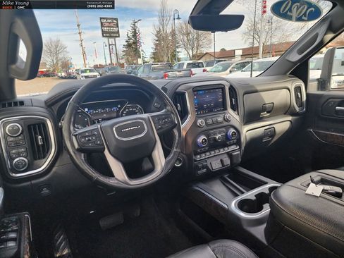 Used 2020 GMC Sierra 2500 Denali w/ Denali Ultimate Package image 35