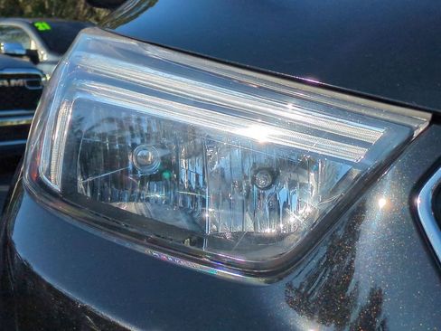 Used 2021 Buick Encore Preferred w/ Safety Package image 10