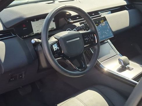 Used 2026 Land Rover Range Rover Velar S AWD/4WD image 7