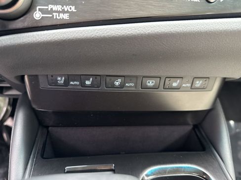 Certified 2024 Lexus ES 300h w/ Luxury Package image 26