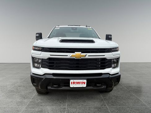 New 2026 Chevrolet Silverado 2500 Custom w/ Custom Value Package AWD/4WD image 8