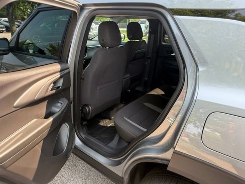 Used 2026 Chevrolet TrailBlazer LS w/ LS Convenience Package FWD image 11