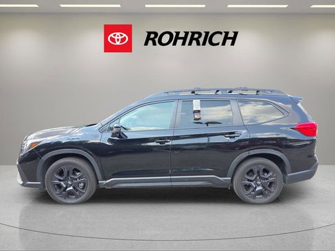 Used 2023 Subaru Ascent Onyx Edition Limited image 8