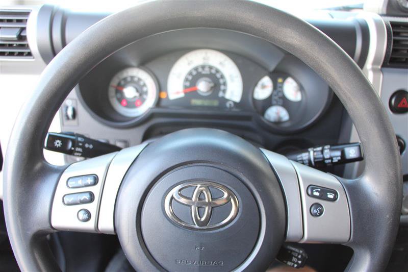 Used 2014 Toyota FJ Cruiser 4WD w/ Convenience Package image 14