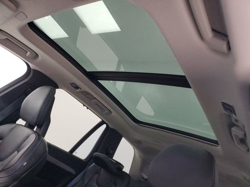 Used 2021 Volvo XC90 T6 Inscription w/ Advanced Package image 23