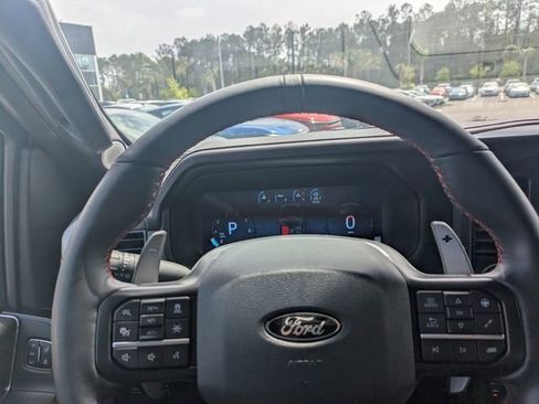 Used 2025 Ford F150 Raptor AWD/4WD image 28