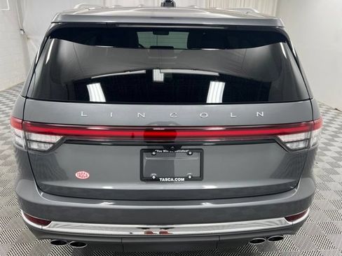 Certified 2025 Lincoln Aviator Reserve w/ Illumination Package AWD/4WD image 7
