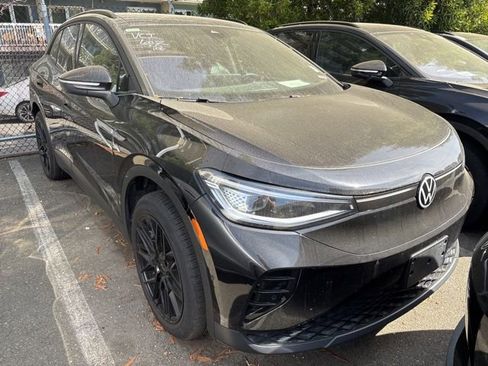 Used 2023 Volkswagen ID.4 Pro S image 2