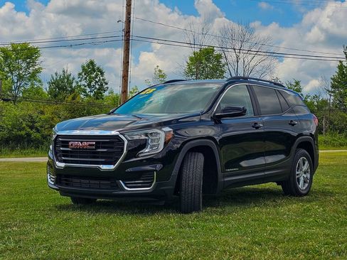 Used 2023 GMC Terrain SLE w/ Driver Convenience Package AWD/4WD image 7
