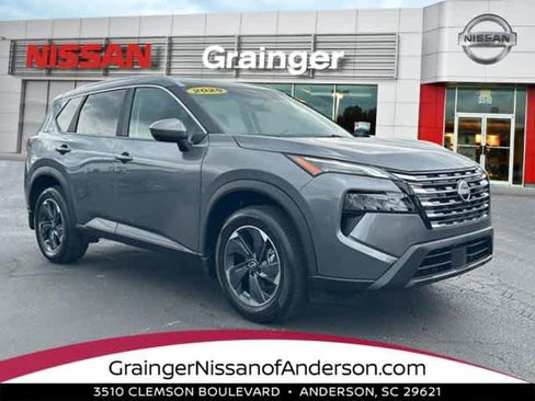 Certified 2025 Nissan Rogue SV w/ SV Premium Package FWD image 1