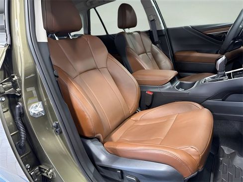 Used 2025 Subaru Outback Touring XT image 15