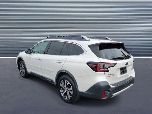Used 2020 Subaru Outback Touring XT image 4