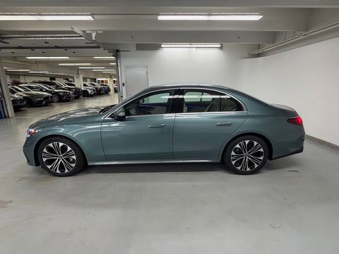 New 2026 Mercedes-Benz E 450 4MATIC Sedan image 3