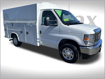 Used 2025 Ford E-350 and Econoline 350 Super Duty w/ Power Equipment Group