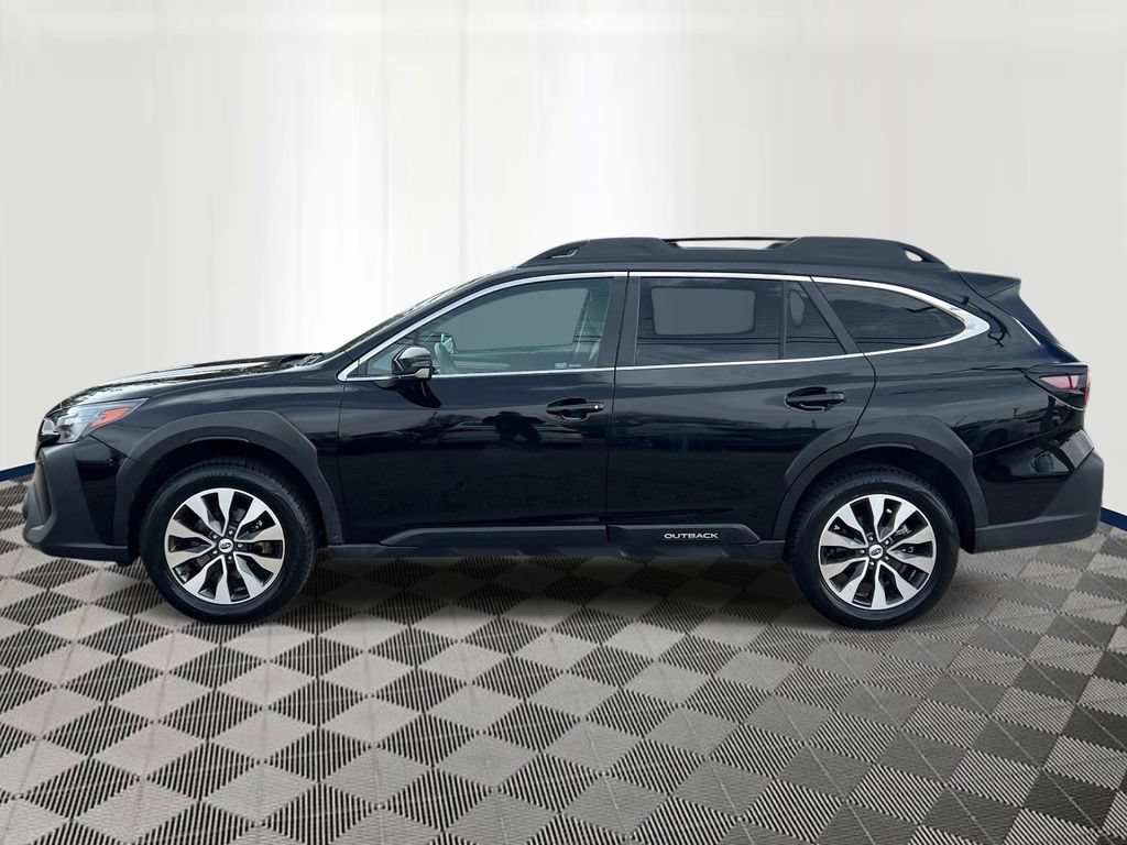Used 2024 Subaru Outback Limited AWD/4WD image 2