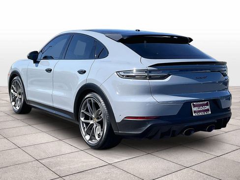 Used 2022 Porsche Cayenne Turbo GT AWD/4WD image 15