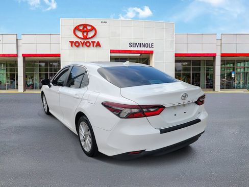Used 2023 Toyota Camry LE FWD image 4