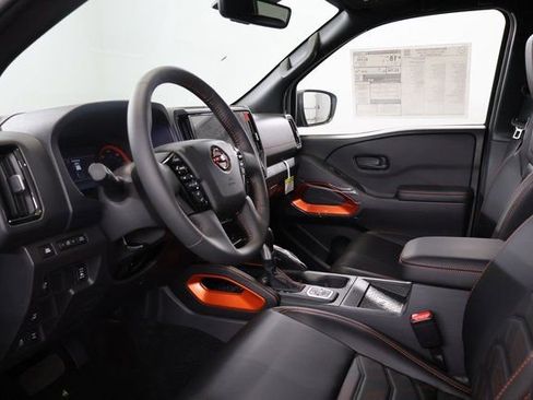 New 2026 Nissan Frontier PRO-4X w/ Pro Premium Package AWD/4WD image 11