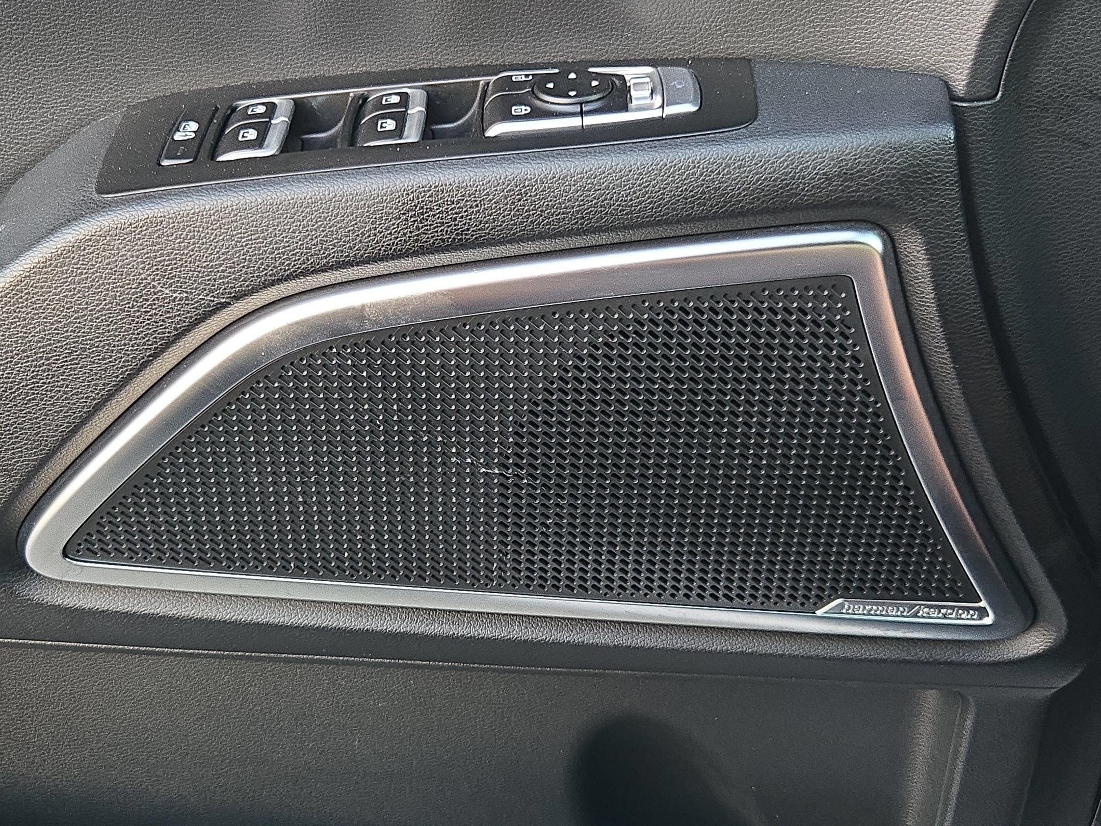 Used 2024 Kia Telluride SX Prestige X-Line AWD/4WD image 19