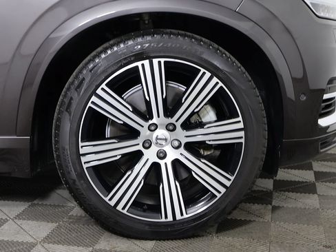 Used 2024 Volvo XC90 T8 Ultimate w/ Protection Package Premier AWD/4WD image 28