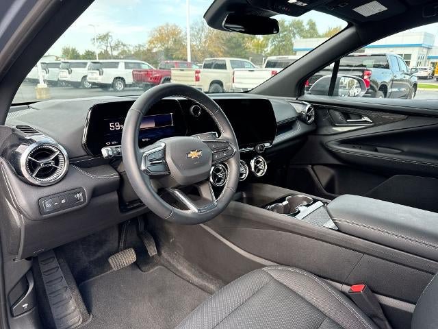 Used 2024 Chevrolet Blazer EV LT AWD/4WD image 10