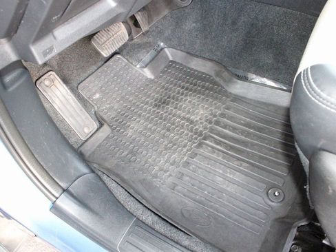 Used 2021 Subaru Forester Limited w/ Popular Package #3 image 25