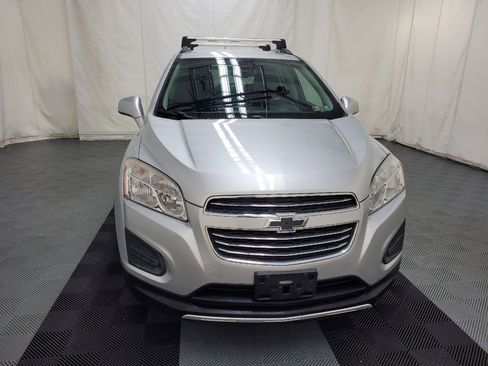 Used 2016 Chevrolet Trax LT w/ LT Convenience Package AWD/4WD image 14
