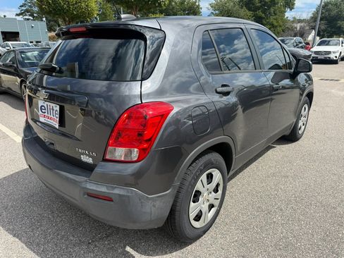 Used 2016 Chevrolet Trax LS FWD image 7