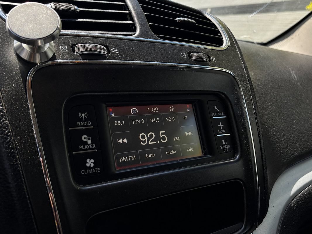 Used 2016 Dodge Journey SXT AWD/4WD image 13